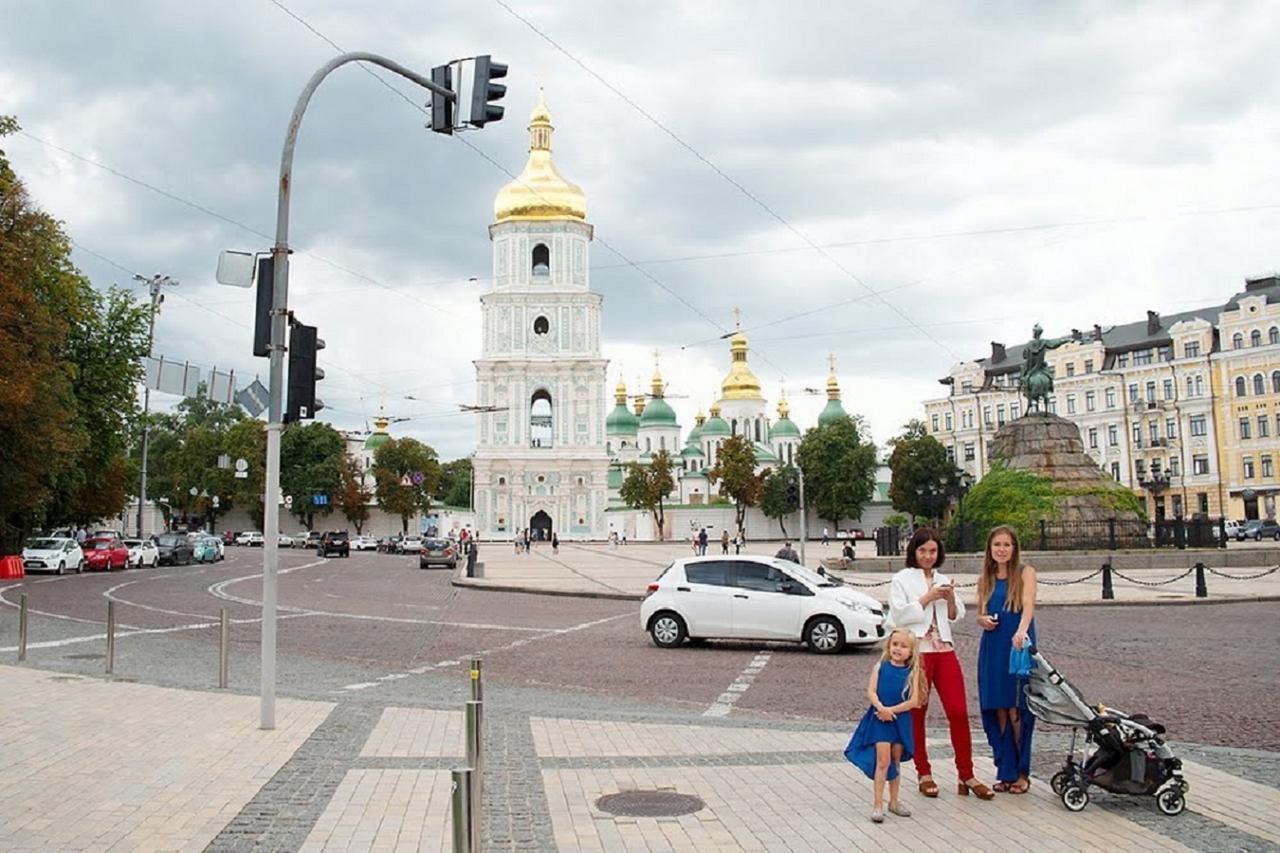 Podil Apart Near Poschtova Square History Center Kiev Exterior foto